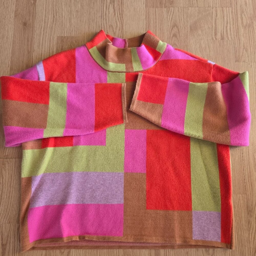 Ivy Jane Colorblock Sweater | Tag XS Fits Like Large‎